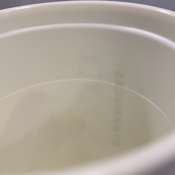 Starbucks Autumn Cup - Picture 6 of 6